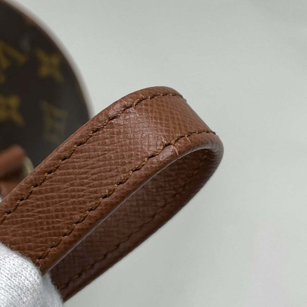 LOUIS VUITTON Brown Monogram Papillon 30 Pouch - Picture 7 of 9